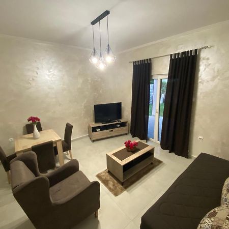 Momentera Apartments Котор Екстер'єр фото