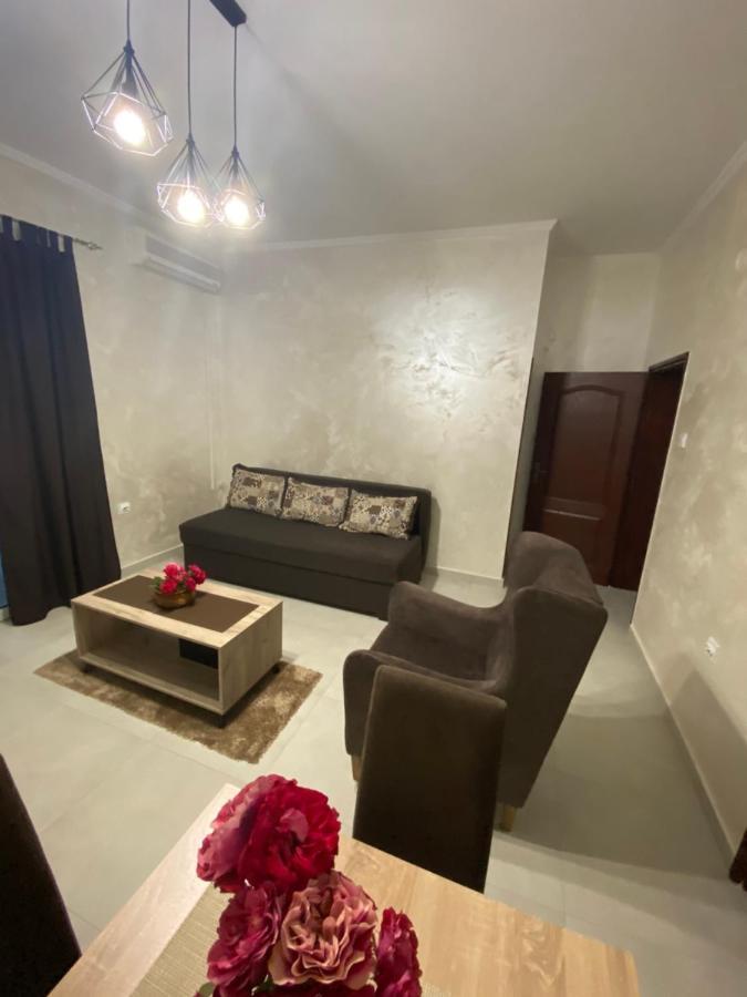 Momentera Apartments Котор Екстер'єр фото