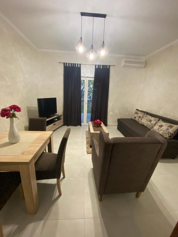 Momentera Apartments Котор Екстер'єр фото