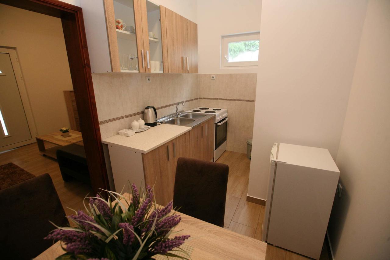 Momentera Apartments Котор Екстер'єр фото