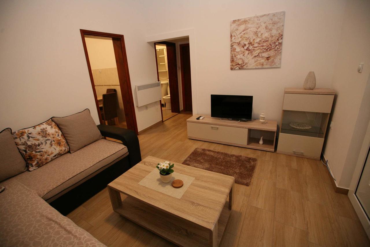 Momentera Apartments Котор Екстер'єр фото