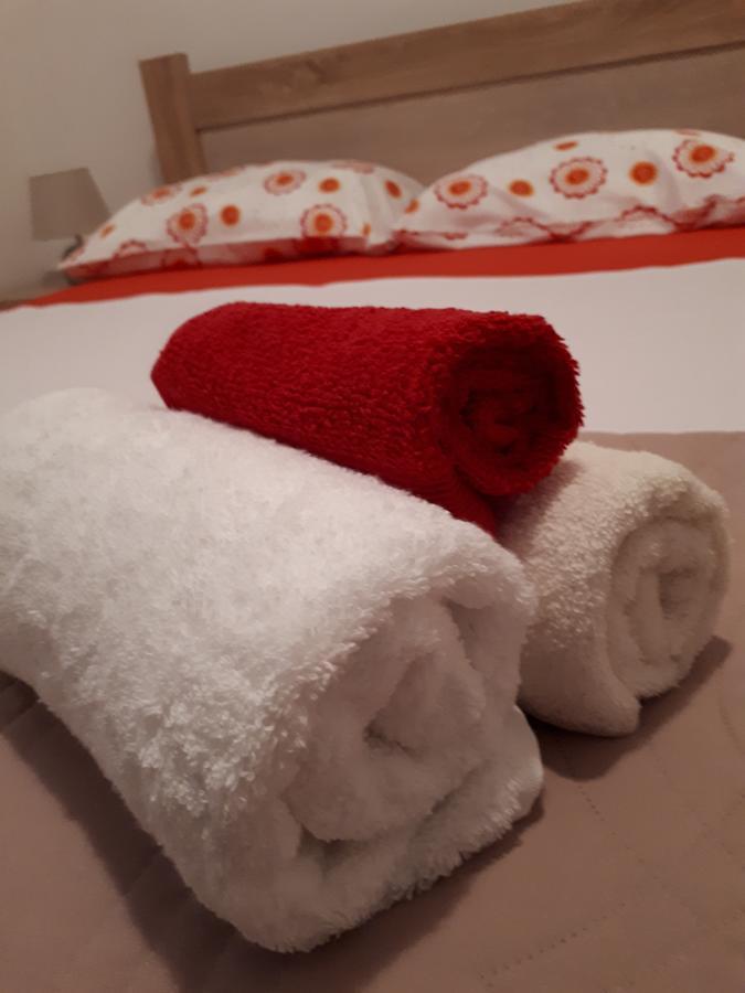 Momentera Apartments Котор Екстер'єр фото